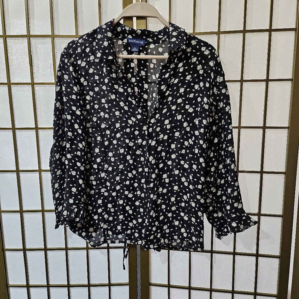 Vintage Designer 100% Silk Flower Blouse '90s And Taylor